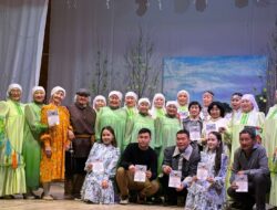 Биир дойдулаахтарбытыгар — Биир дойдулаахтарбытыгар, ыалдьыттарбытыгар уонна күн бүгүҥҥэ диэри кыһыҥҥы бытархан тымныыга, сайыҥҥы өҥүрүк куйааска үлэттэн толлору, чаҕыйары билиммэккэ, сыралаахтык, дьулуурдаахтык үлэлиир хорсун-хоодуот тыа хаһаайыстыбатын үлэһиттэригэр алтынньы 1️⃣8️⃣ күнүгэр «Аҕам алааһа» музыкальнай- театрализованнай көрдөрүү оҥордубут. Кыттыыны ыллылар : «Көмүлүөк» эбээлэр түмсүүлэрэ, «Дьүөгэлиилэр» үҥкүү бөлөҕө, «Күбэйэ» фольклорнай бөлөх, «Сулусчаан»бэлэмнэнии группа оҕолоро, Николай Семенов, Замир Горохов, Александр Афанасьев, Владимир [&hellip;]